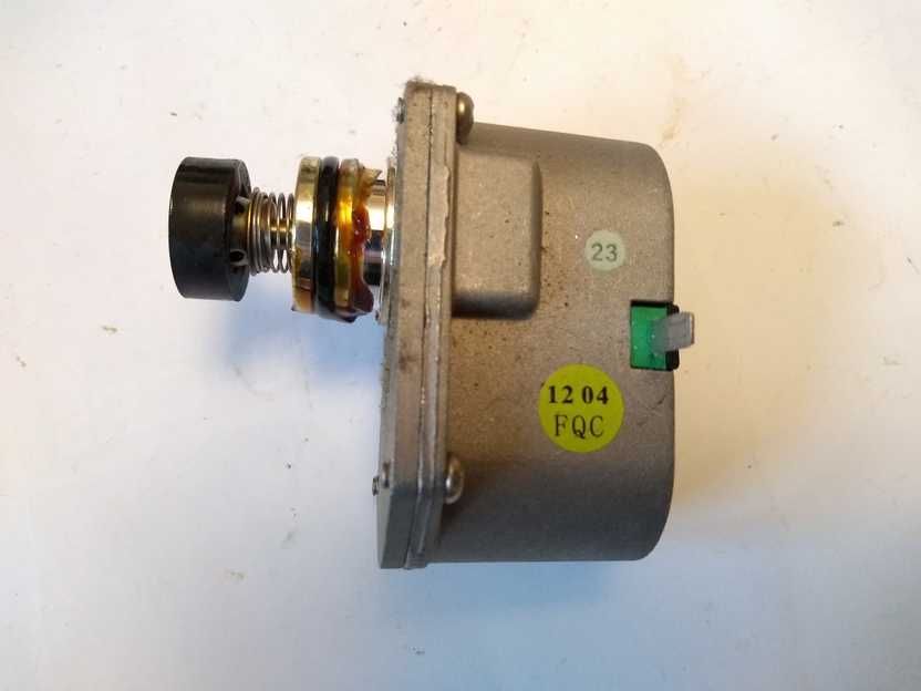 Serwomotor z MOSIĘŻNĄ ZĘBATKĄ ESV-202-NG Vaillant atmoMag