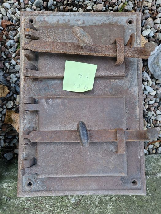 Drzwiczki od pieca kaflowego