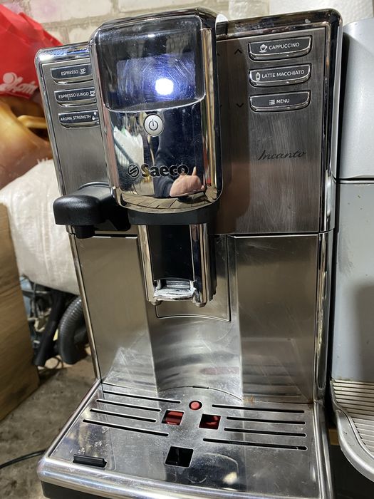 Кофемашина Saeco