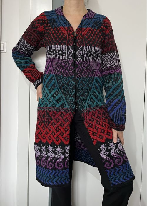 Długi kardigan sweter płaszczowy z dzianiny