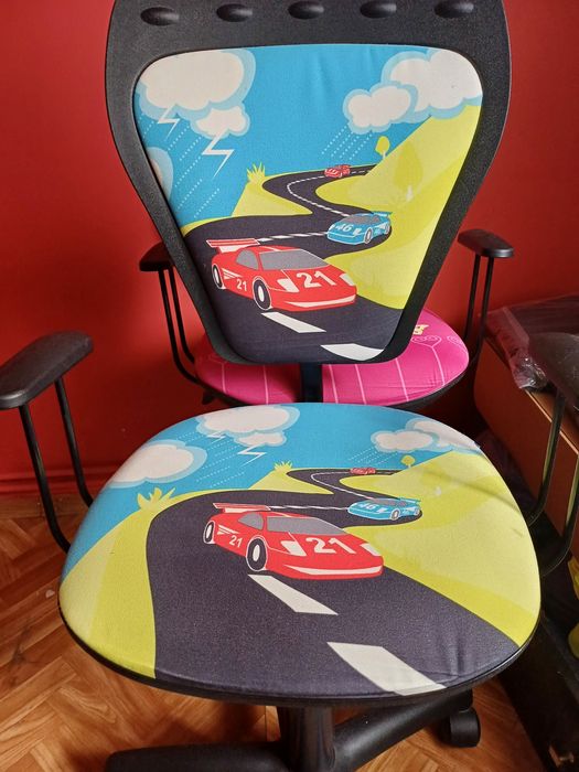 Krzesło obrotowe  dla dziecka