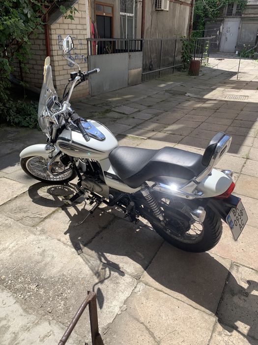 Bajaj Avenger 220 cruis 2020