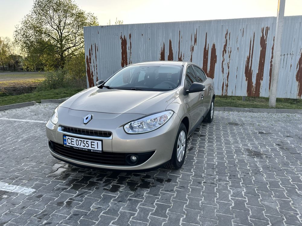 Renault Fluence 1,6 бензин