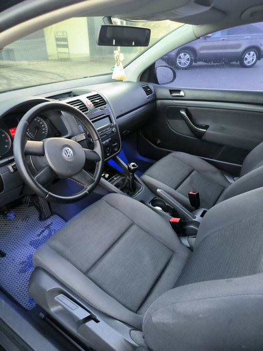 Volkswagen Golf 5 гольф