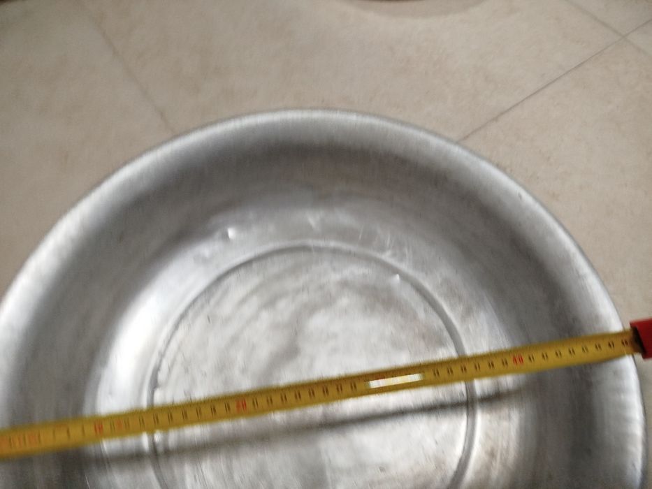 Миска алюминиевая б/у