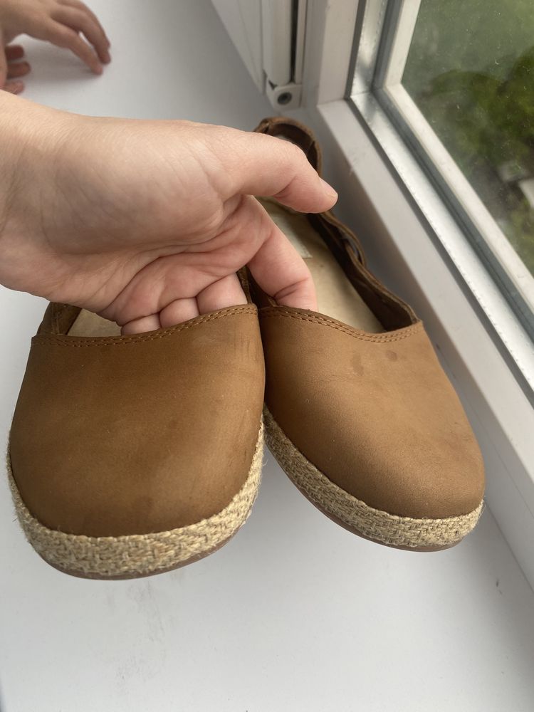 Балетки Ugg 35,5 розмір