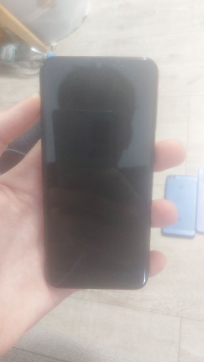Zestaw 4 Telefonów Sprawnych (OPIS)