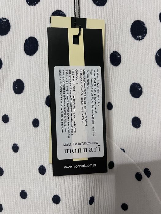 Sukienka nowa Monnari