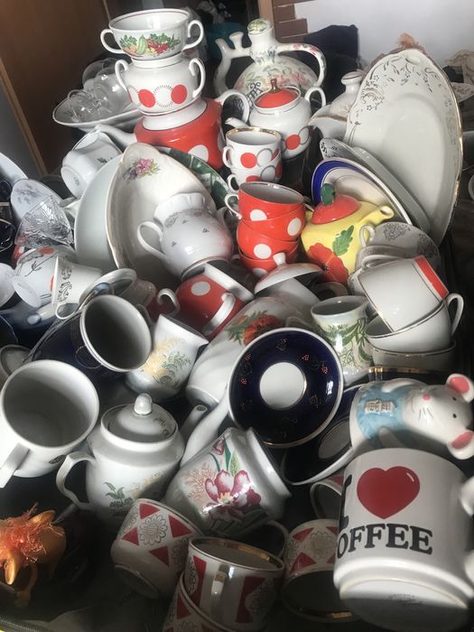 Фарфоровая посуда СССР.тарелки чашки, блюдца и др.