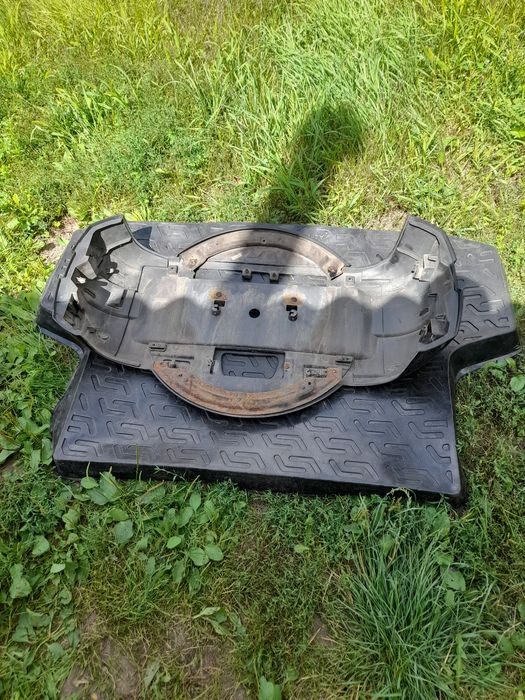 Накладка запасного колеса для Митсубиси Паджеро Вагон 4