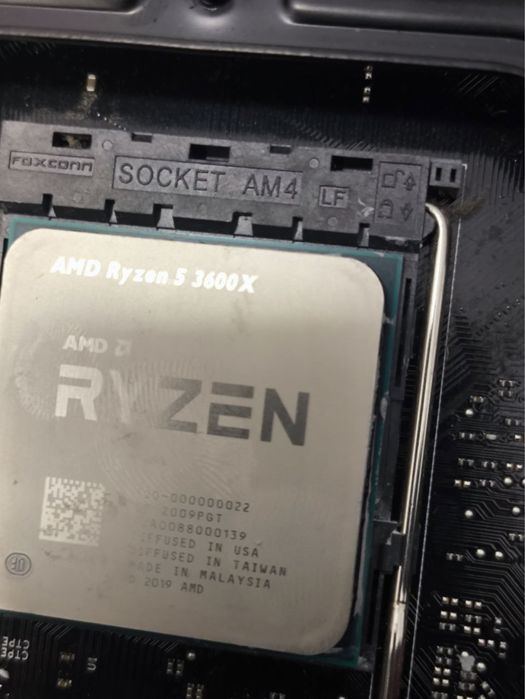 Материнська плата asrock x370 pro4, + процесор:ryzen 5 3600x