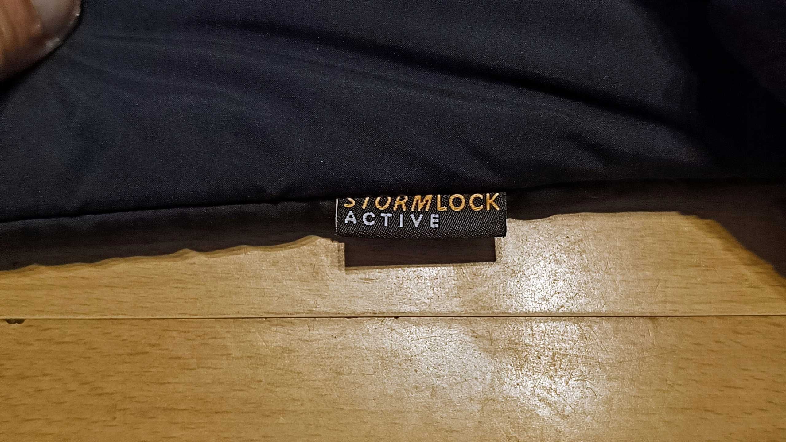 Zimowa damska długa kurtka JACK WOLFSKIN STORMLOCK ACTIVE r.S idealna