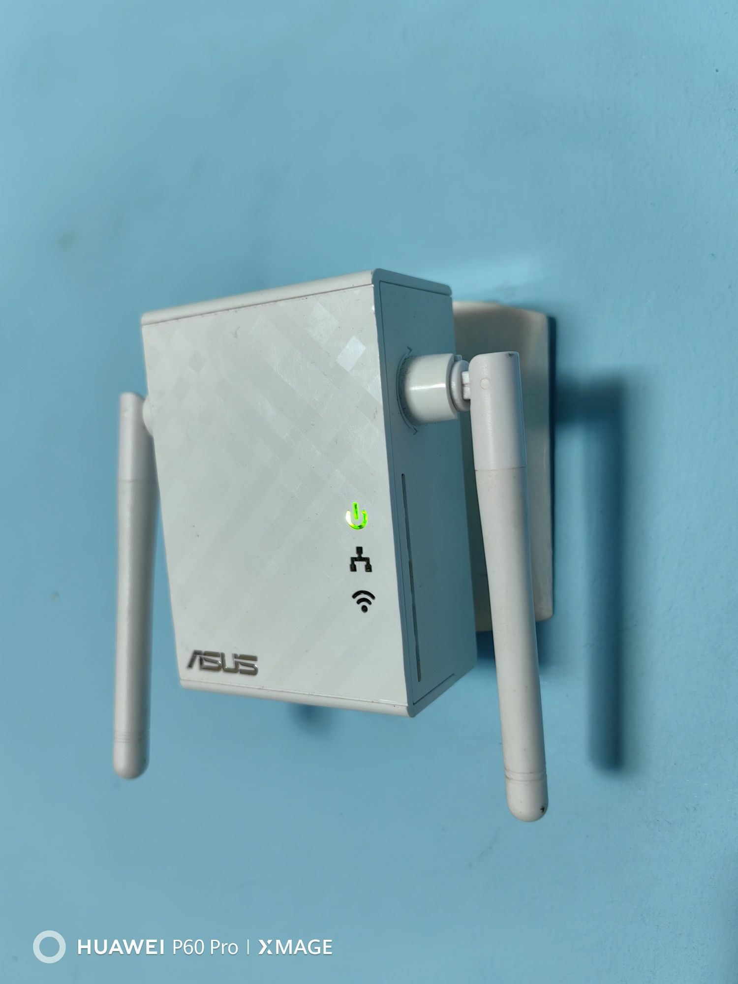 Wzmacniacz adapter ASUS WiFi RP-N12