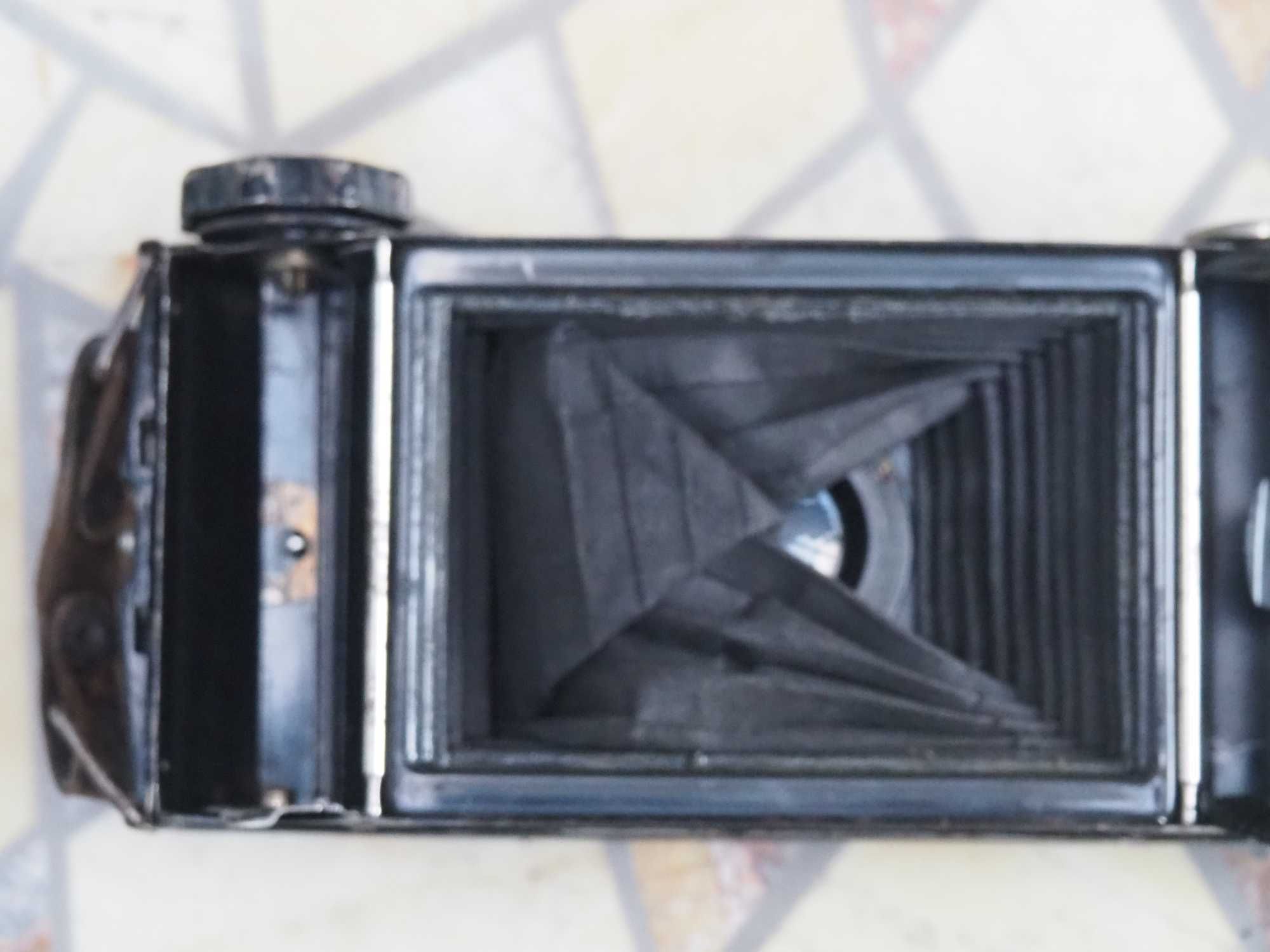 Stary aparat fotograficzny PRONTOR