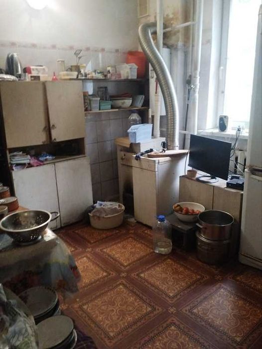 Будинок-термос в Баришівці біля залізничного вокзалу