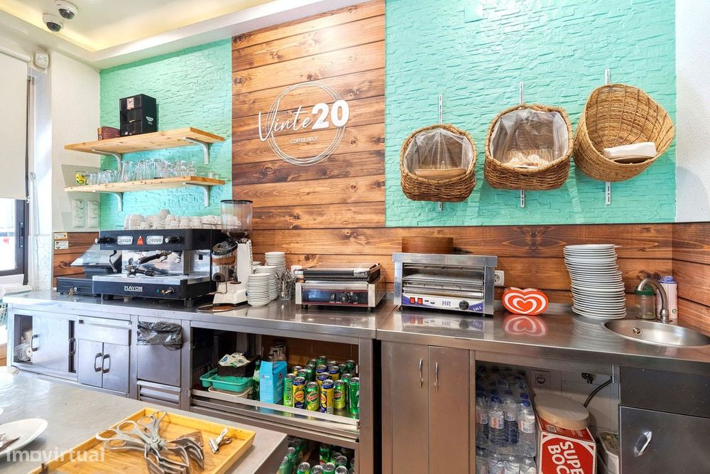 Santo António / Costa Da Caparica - Café Para Venda - Oportunidade!