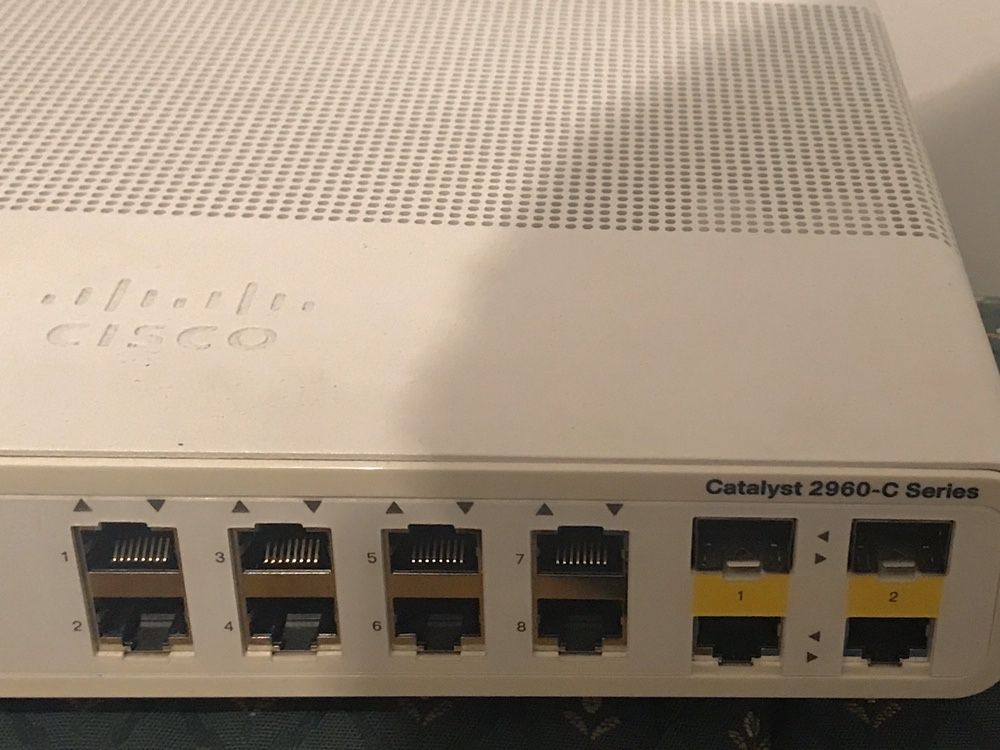 Cisco Switch 12 Portas com Gestão IOS silencioso sem ventoinha