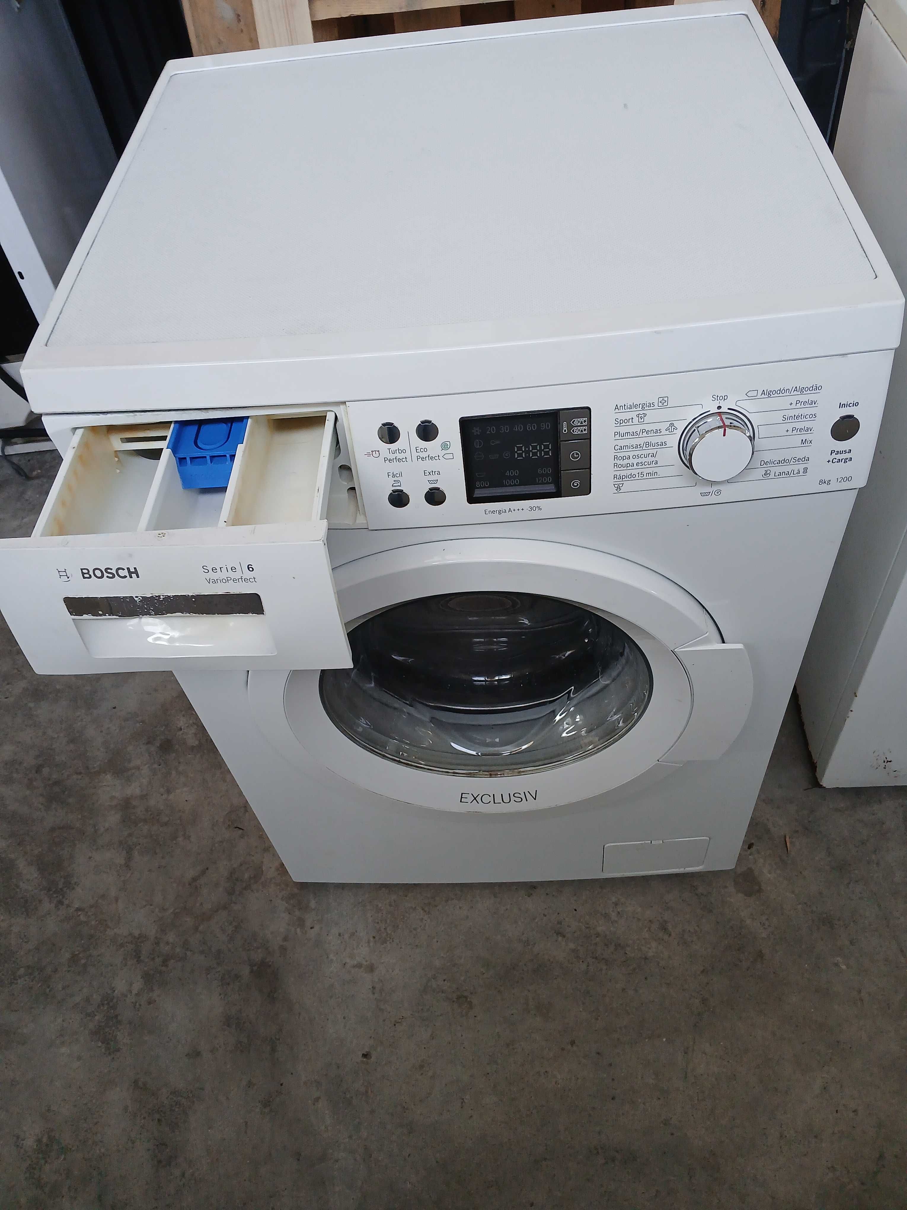 Maquina lavar roupa Bosch 8k a funcionar bem