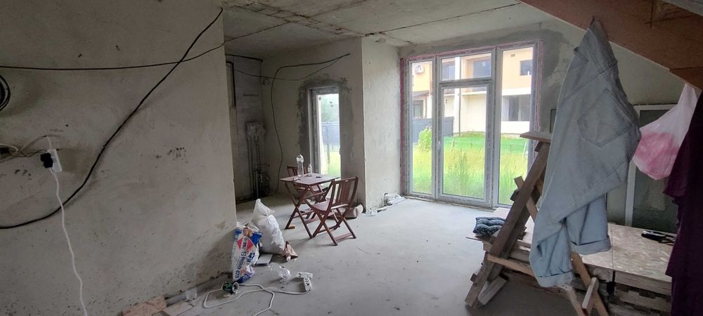 Котедж 122 м2 готовий до ремонту