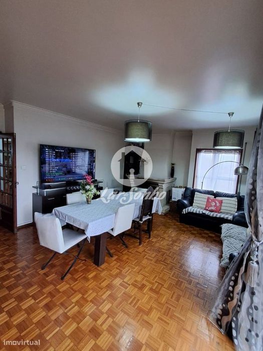 Apartamento T4 em Barcelos