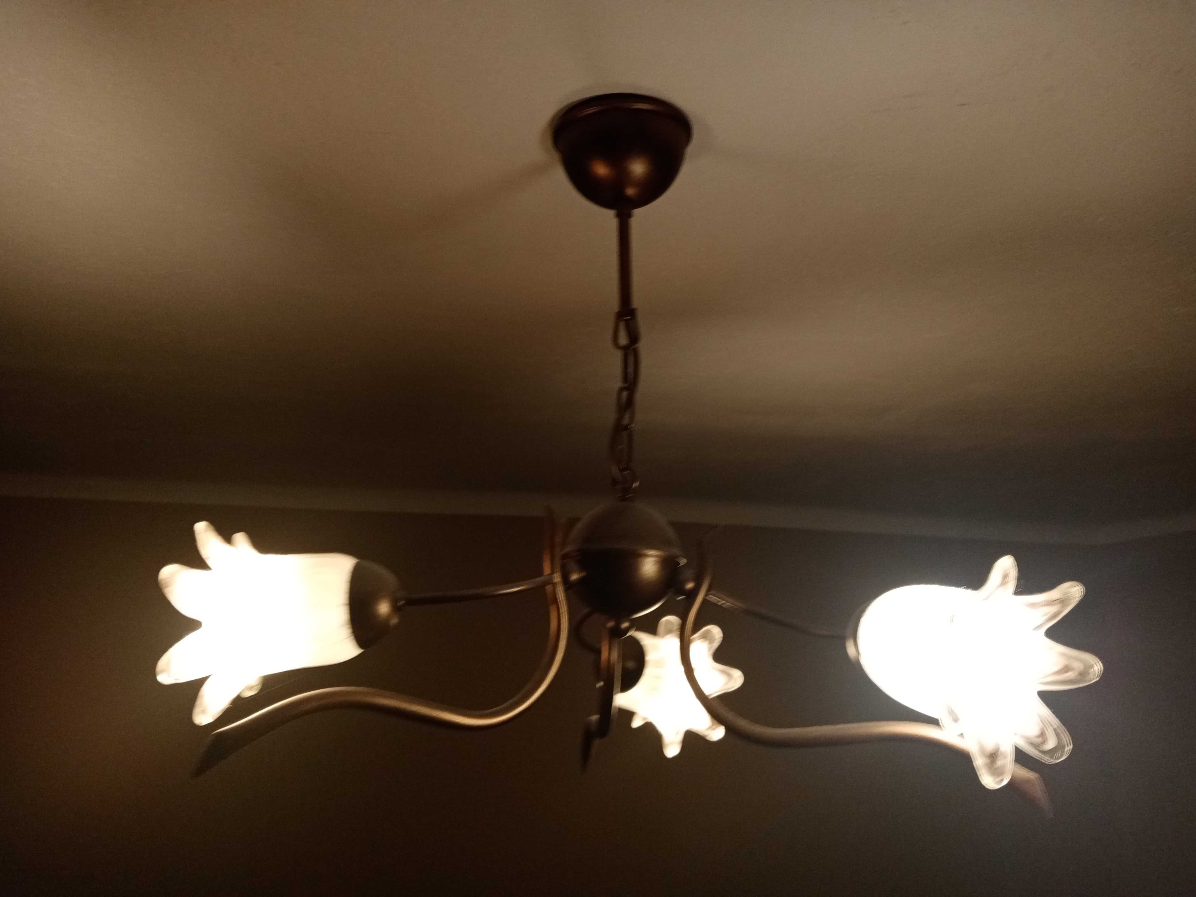 Lampa żyrandol 3 kielichy - kwiaty