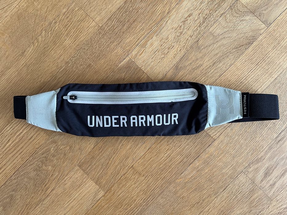 Чорна поясна сумка Under Armour UA Flex Run Pack Belt (унісекс)