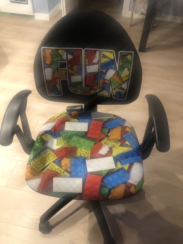 Krzeslo do biurka Lego