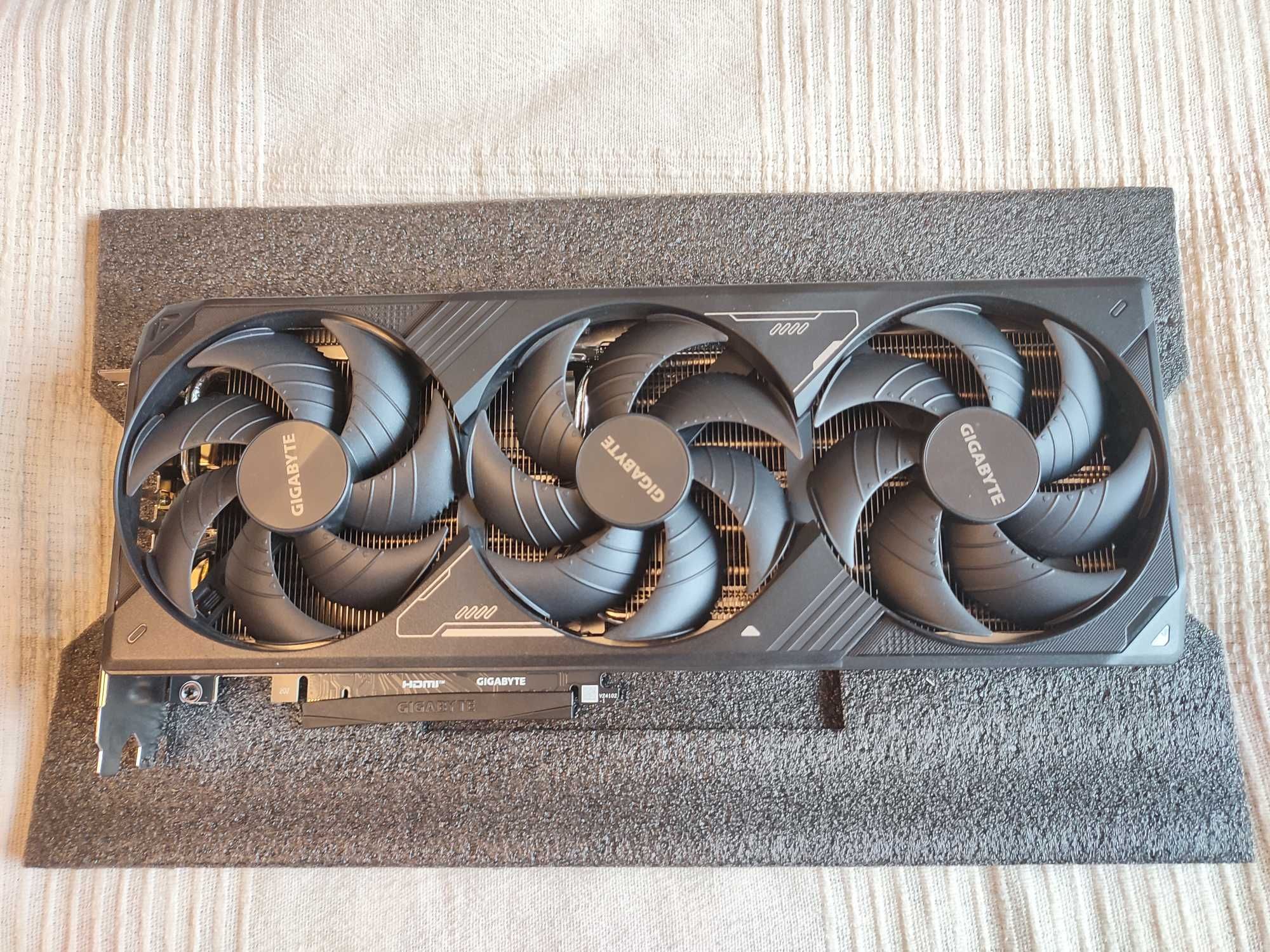 Karta graficzna NVIDIA Gigabyte GeForce RTX 5080 Windfore 16GB GDDR7