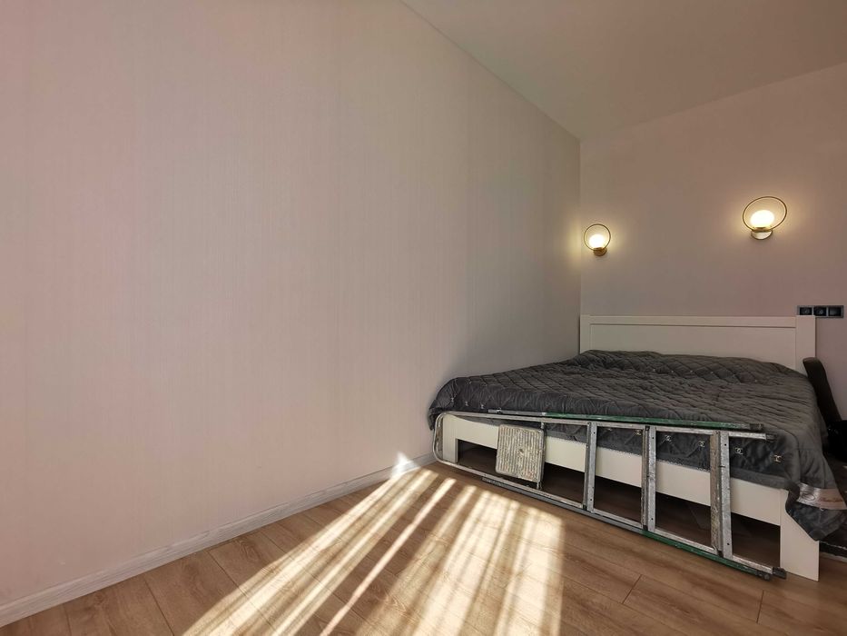 Сучасна 1-кімнатна квартира з технікою та меблями RD