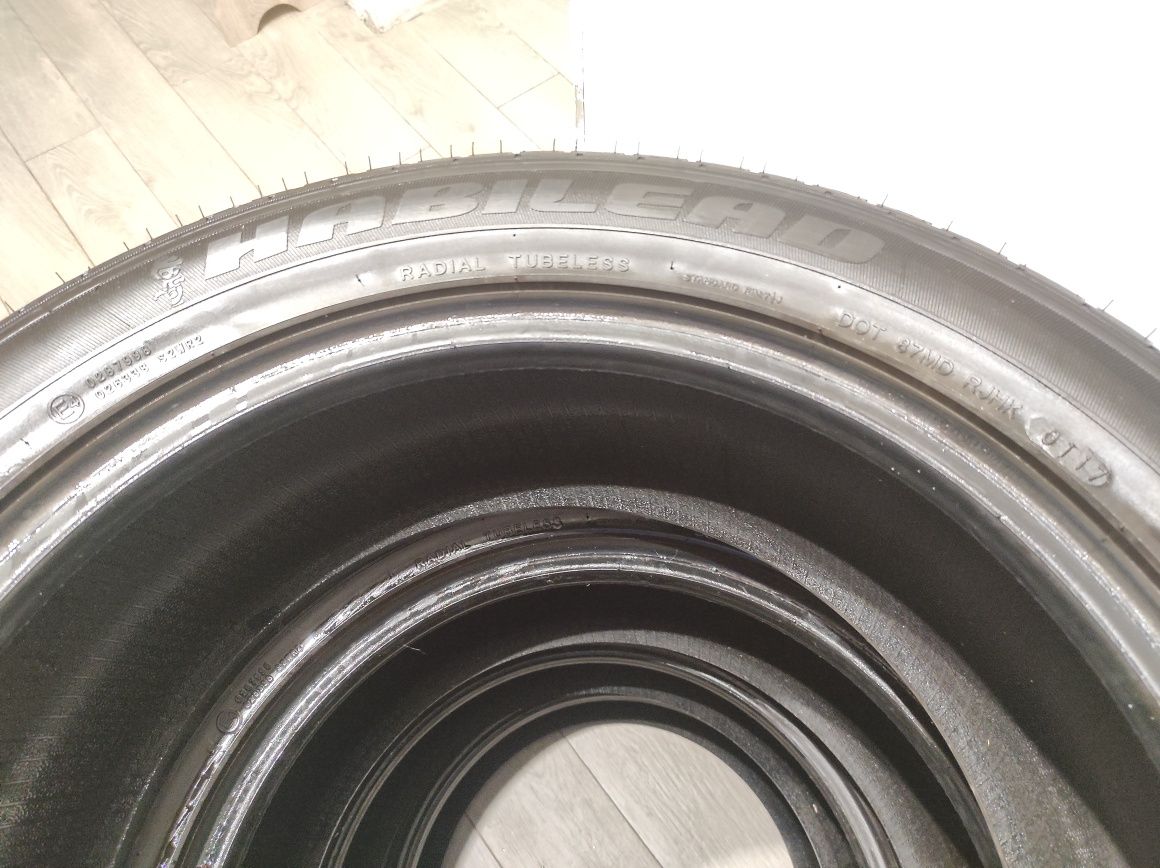 Резина 235/55 R18 стан нової