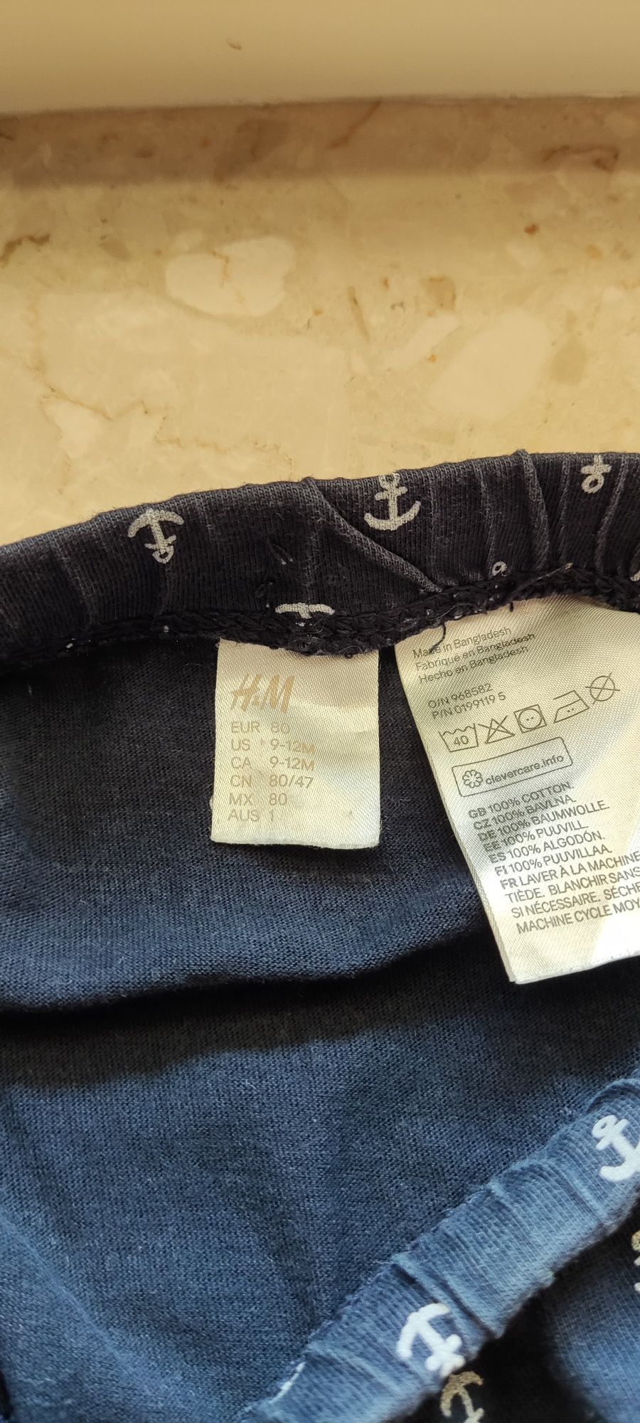 Krótkie, bawełniane, chłopięce spodenki rozmiar 80 H&M