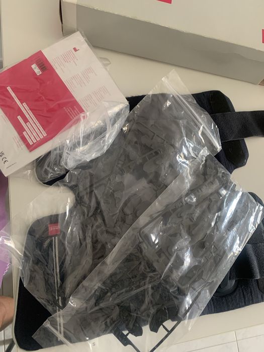 Joelheira ortopédica com limite extensão/flexão