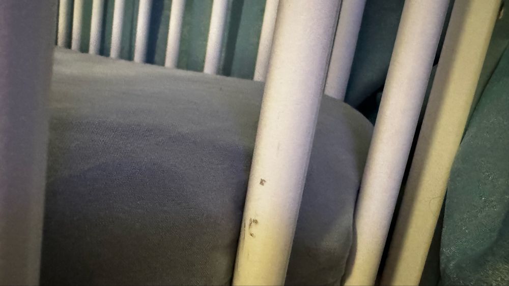 Дитяче ліжечко з матрасом