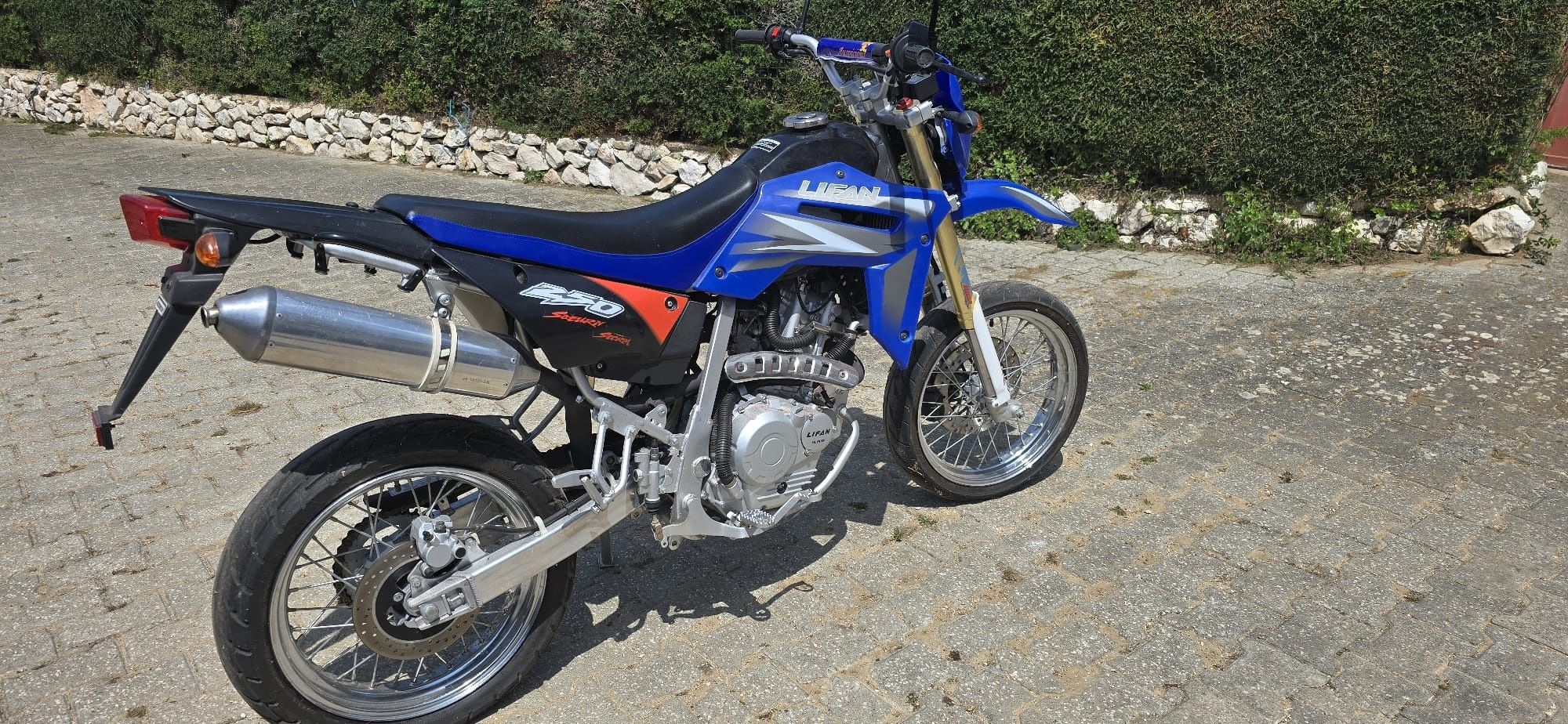 Mota Lifan 250 nova