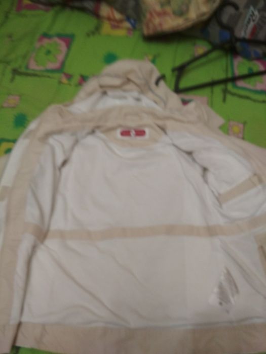 Куртка курточка ветровка для девочки