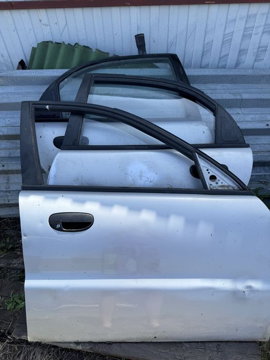 Продам двері ланос  Lanos розборка