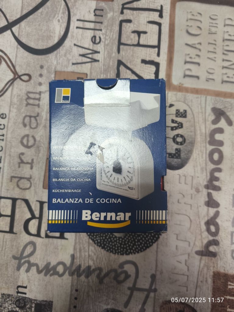 Balança cozinha vermelha