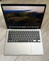 MacBook Air M1/8gb/256gb