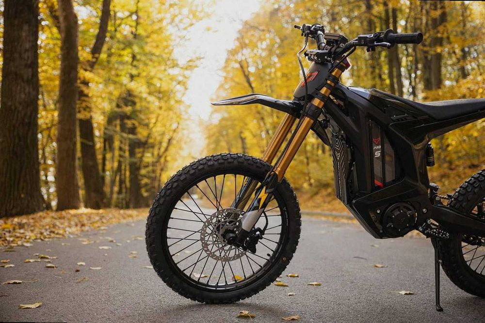 Електро мотоцикл CLOUDED XE PRO S • Електробайк