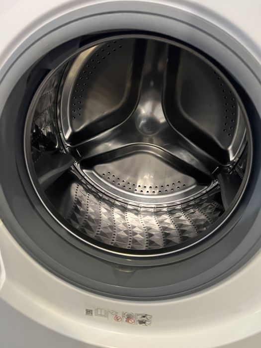 Pralka Samsung Eco Bubble WF70F5E0W2W