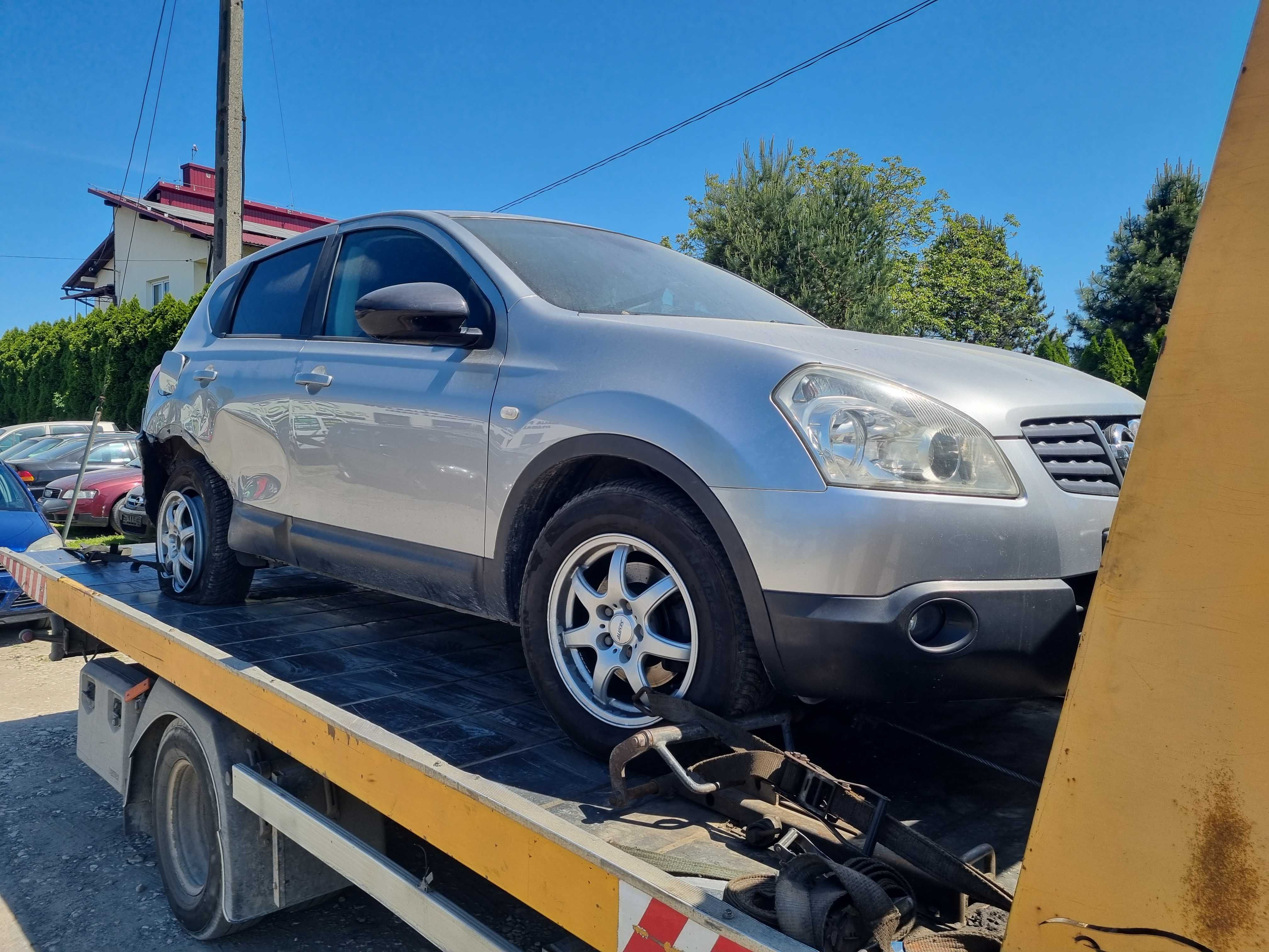 Nissan Qashqai 2,0b 103 kw 07r na części