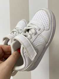 Белые кеды Nike 26 размер