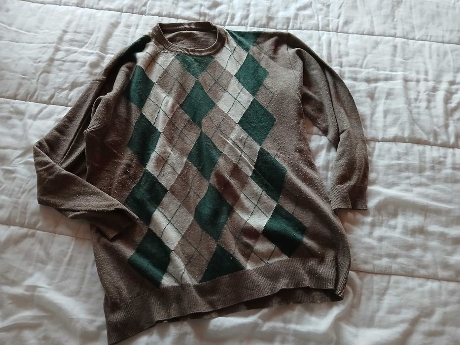 Roupa de Homem em bom estado.