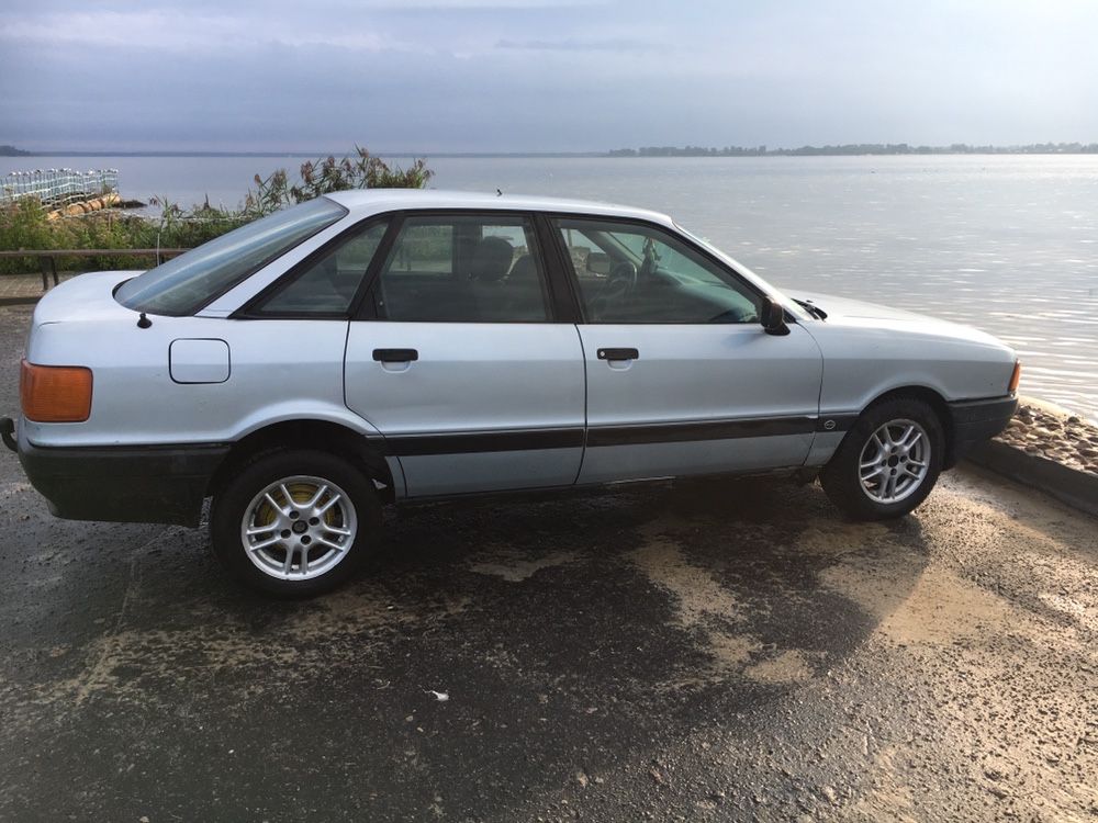 Продам audi 80 б3