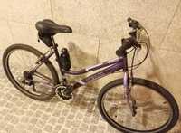 Bicicleta de senhora