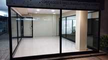 Loja em galeria comercial