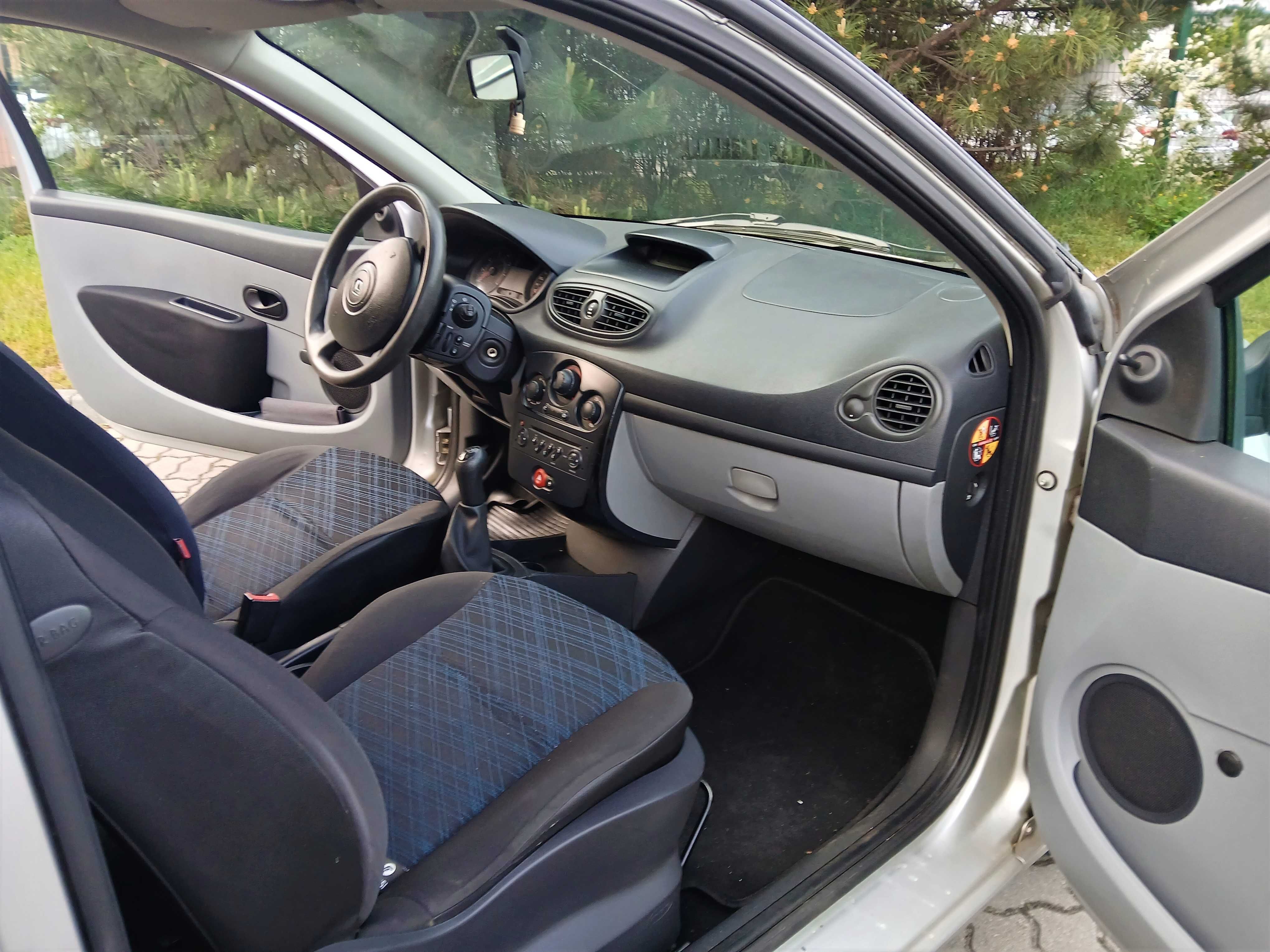 Clio3 klima działa,184tys1.2,benz rdzy2005-XI/2006 jestem włascicielem