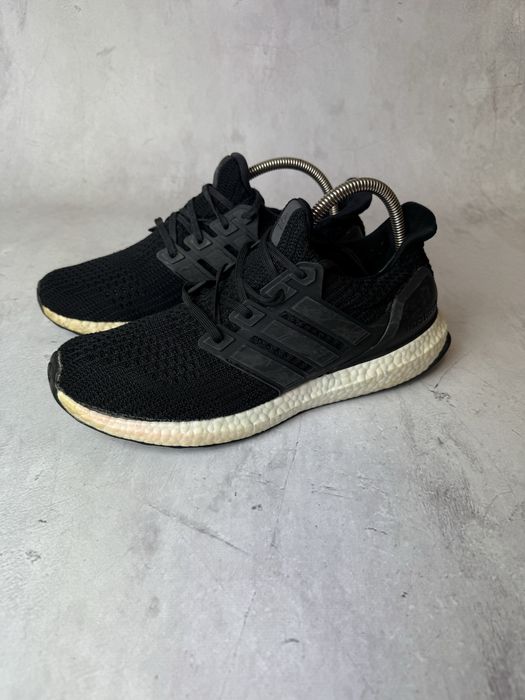 Кросівки adidas ultrabost кроссовки adidas