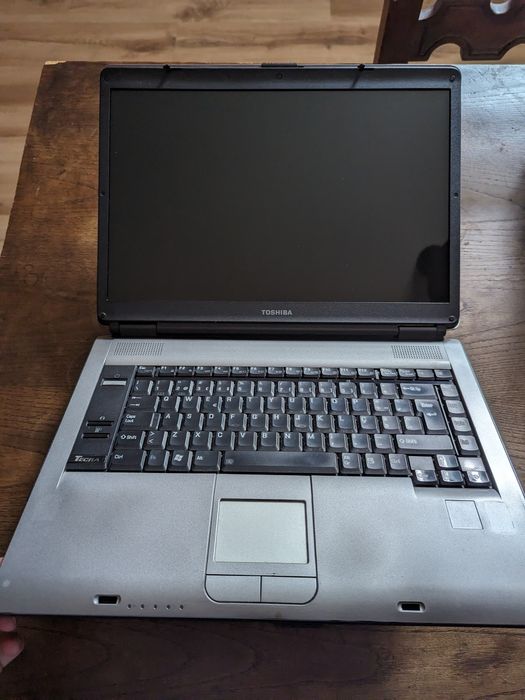 Portátil Toshiba Tecra A7