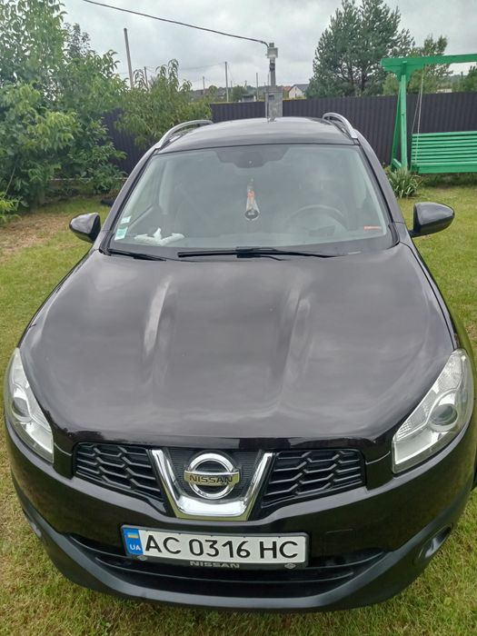 Ніссан кашкай +2 позашляховик